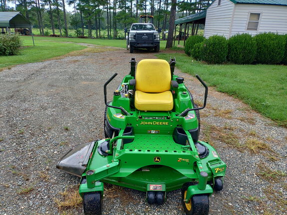 2008 John Deere Z820A Photo 2