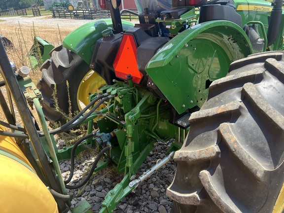 Photo of 2024 John Deere 5075E
