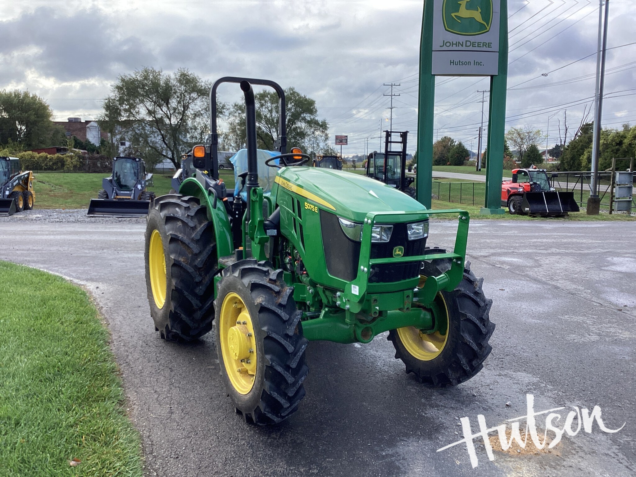 2024 John Deere 5075E