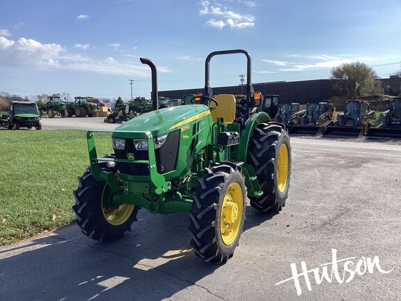 Photo of 2024 John Deere 5075E