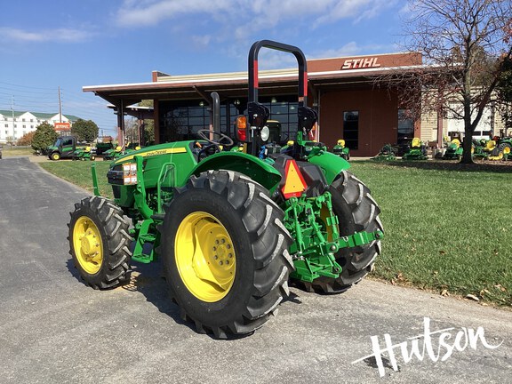 Photo of 2024 John Deere 5075E