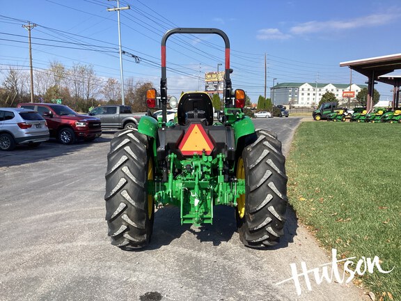 Photo of 2024 John Deere 5075E