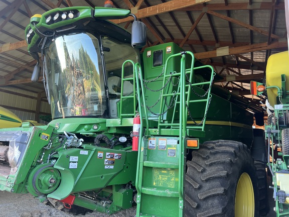 Photo of 2020 John Deere S780
