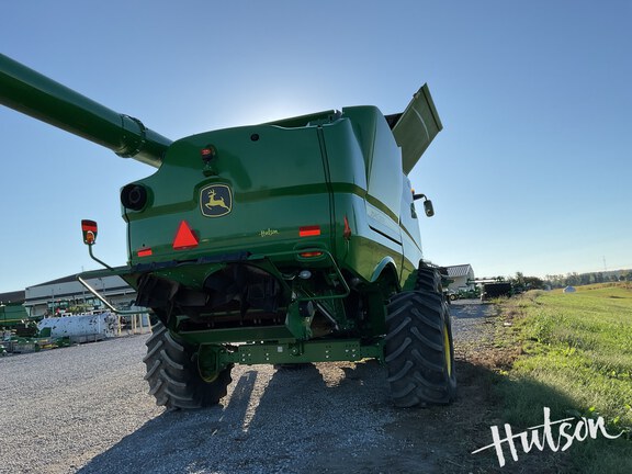Photo of 2020 John Deere S780