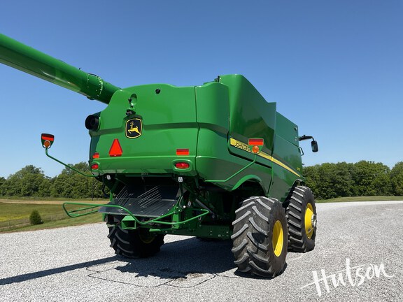 Photo of 2020 John Deere S780