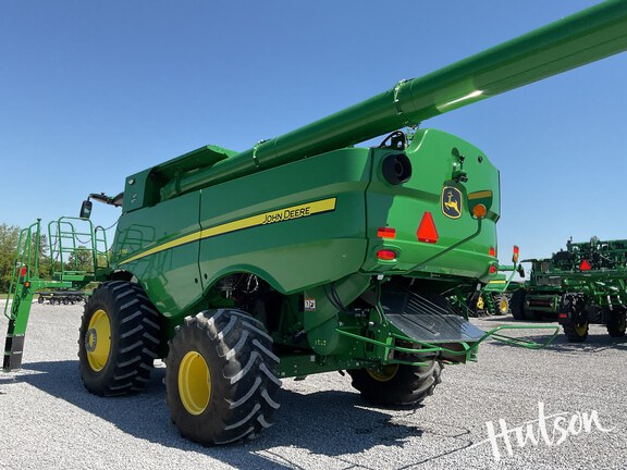 Photo of 2020 John Deere S780