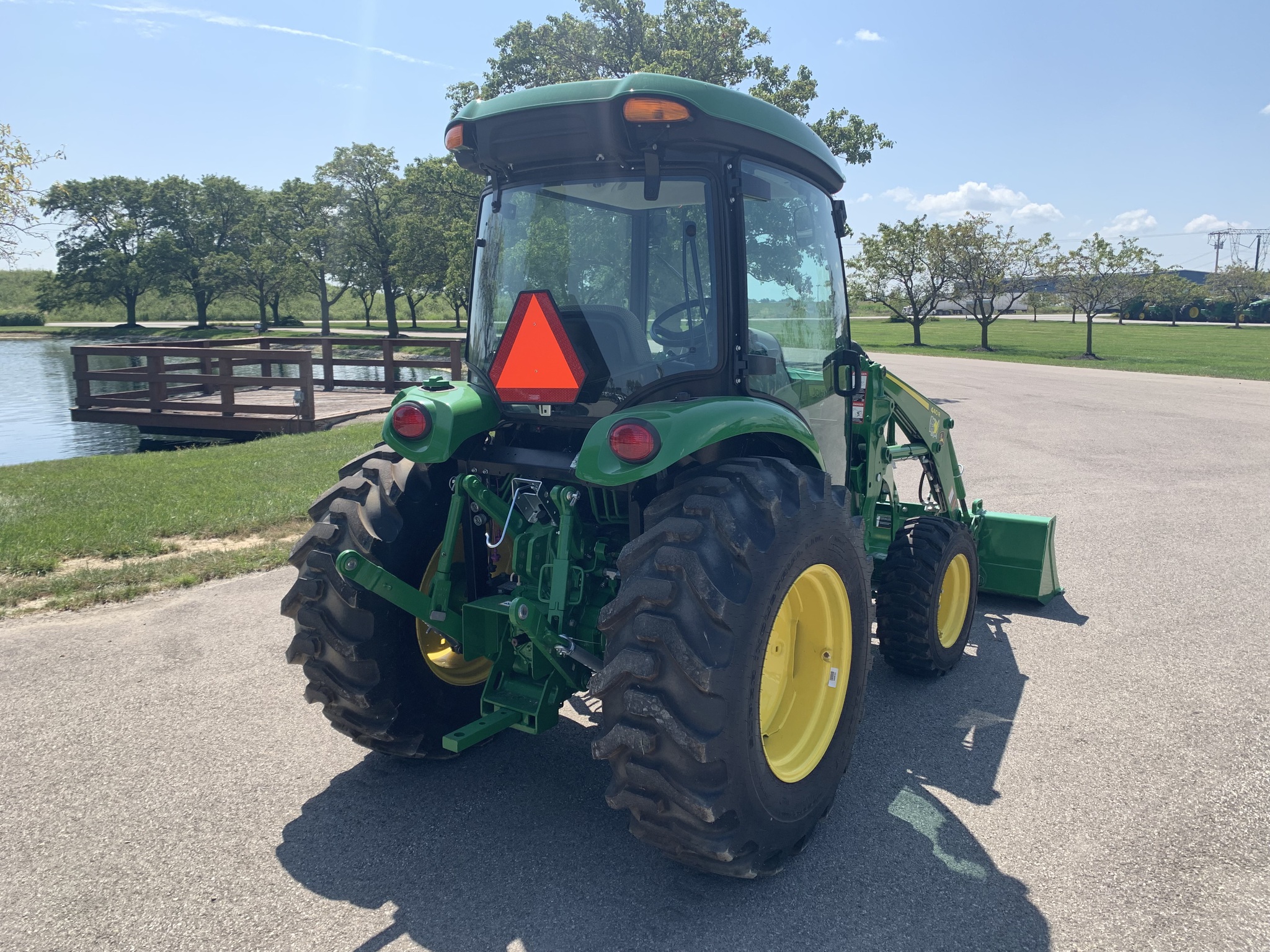 2024 John Deere 4044R Image 5