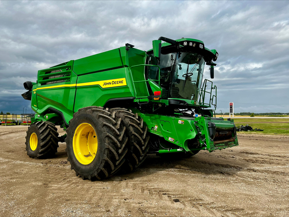 2025 John Deere X9 1100