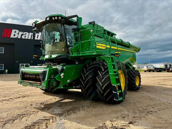 Photo of 2025 John Deere X9 1100