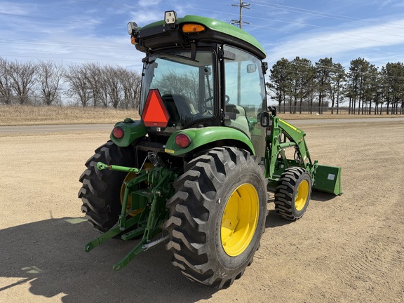 2025 John Deere 4066R - Photo3