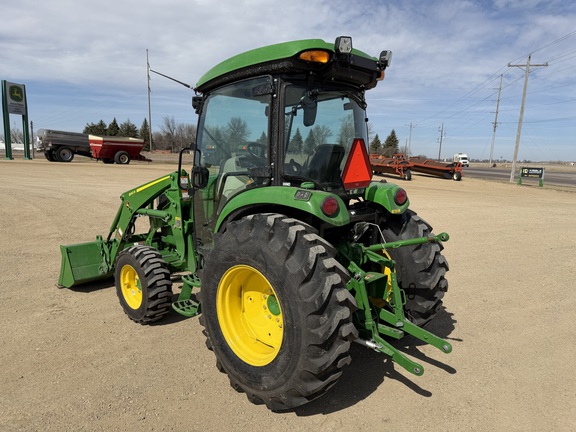 2025 John Deere 4066R - Photo5