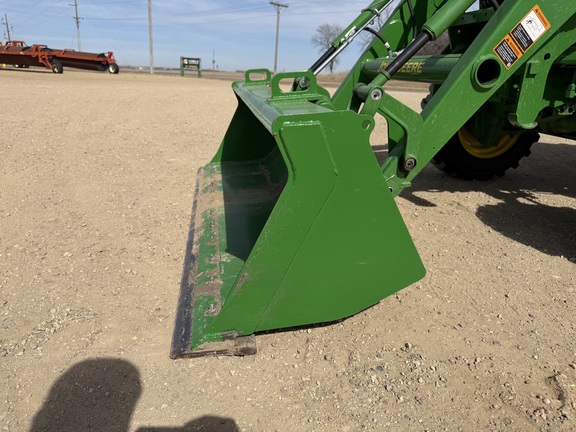 2025 John Deere 4066R - Photo18