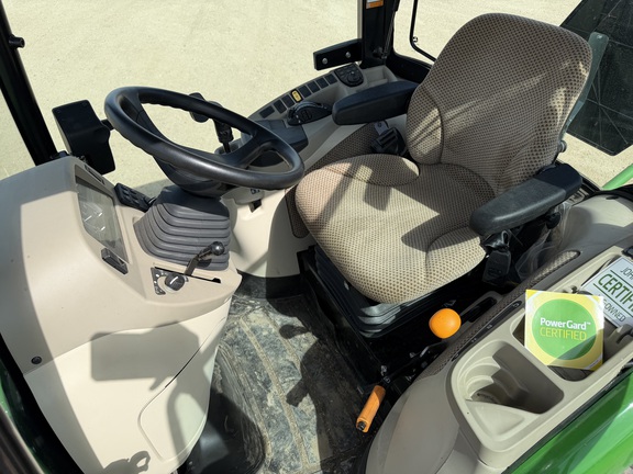 2025 John Deere 4066R - Photo27