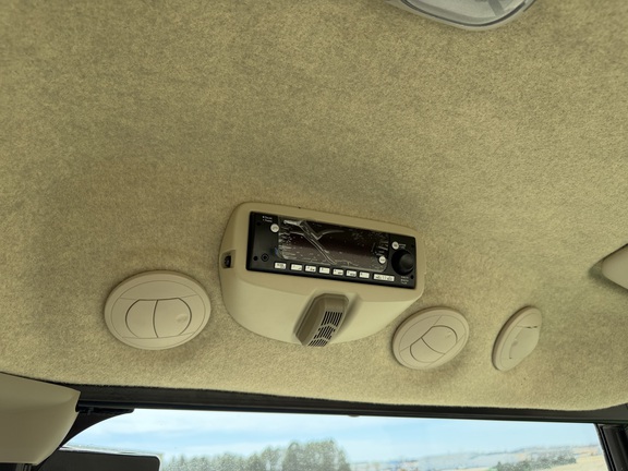 2025 John Deere 4066R - Photo30