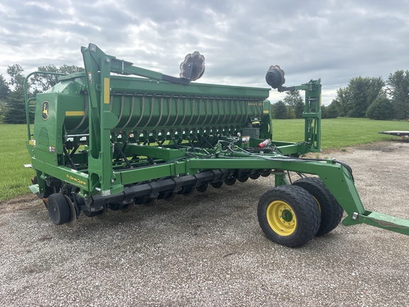  John Deere 1590