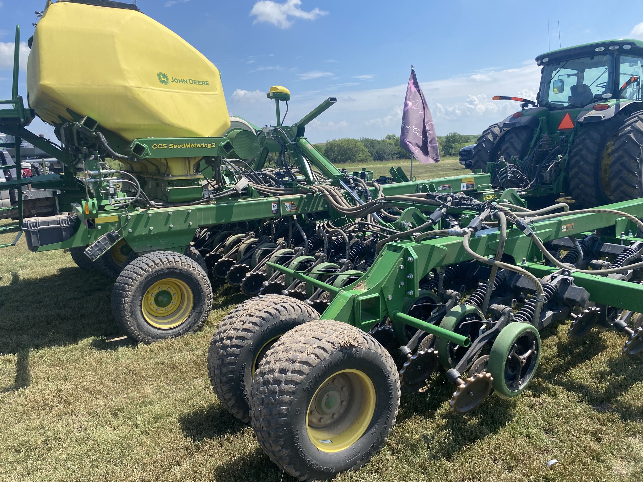2019 John Deere N530C Image 2