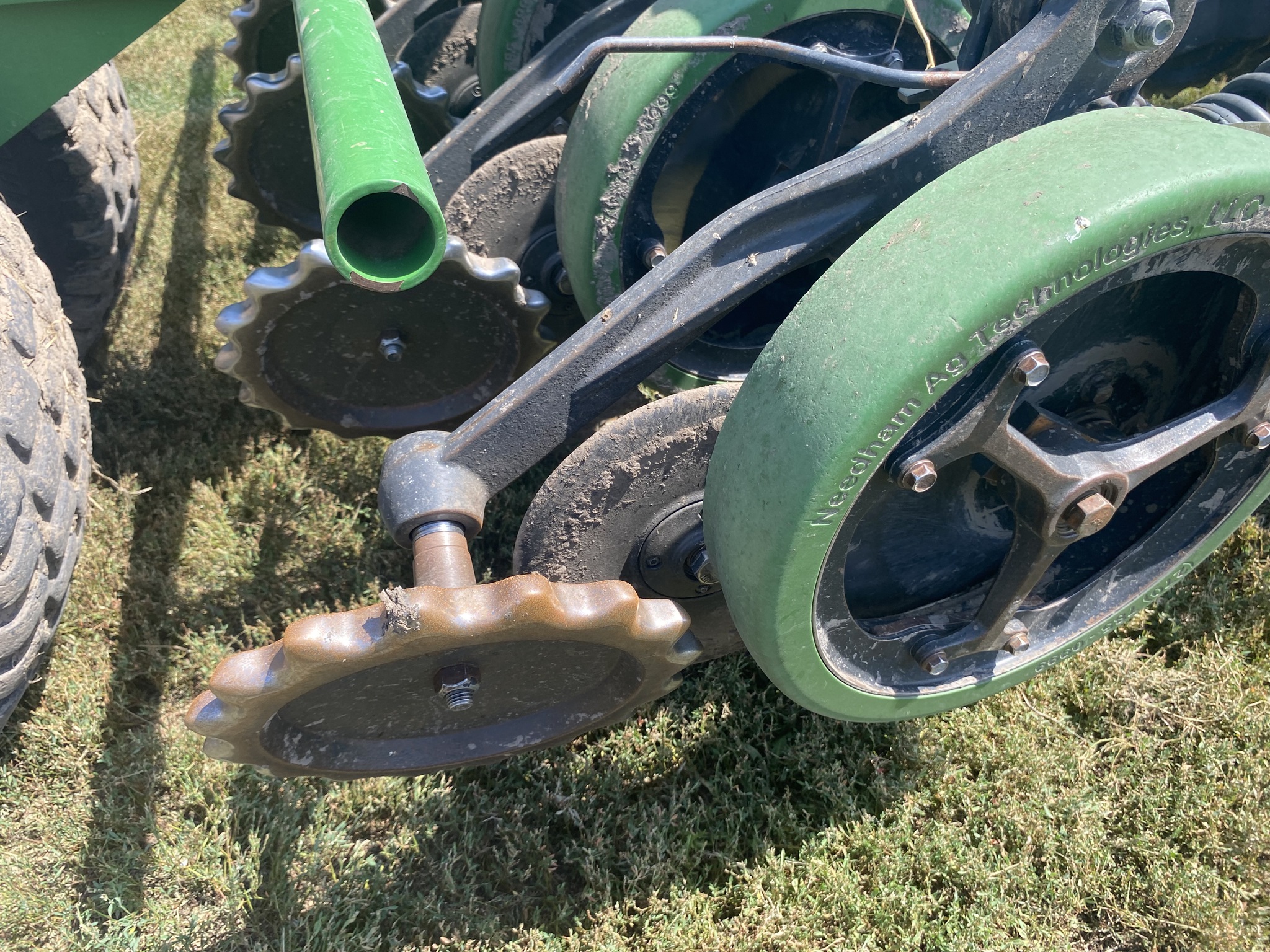 2019 John Deere N530C Image 15