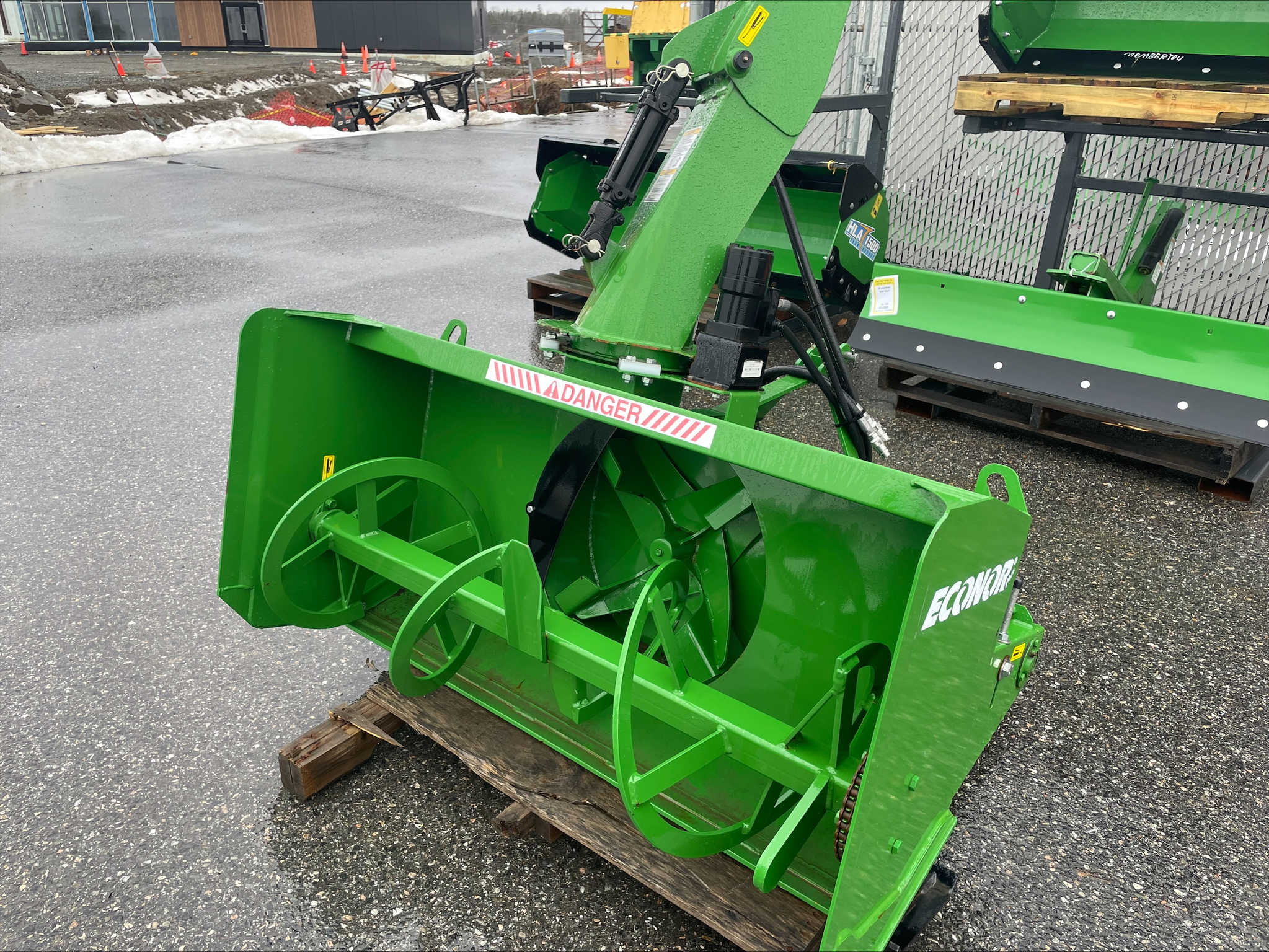 2022 Normand E54-220PUS Image 1