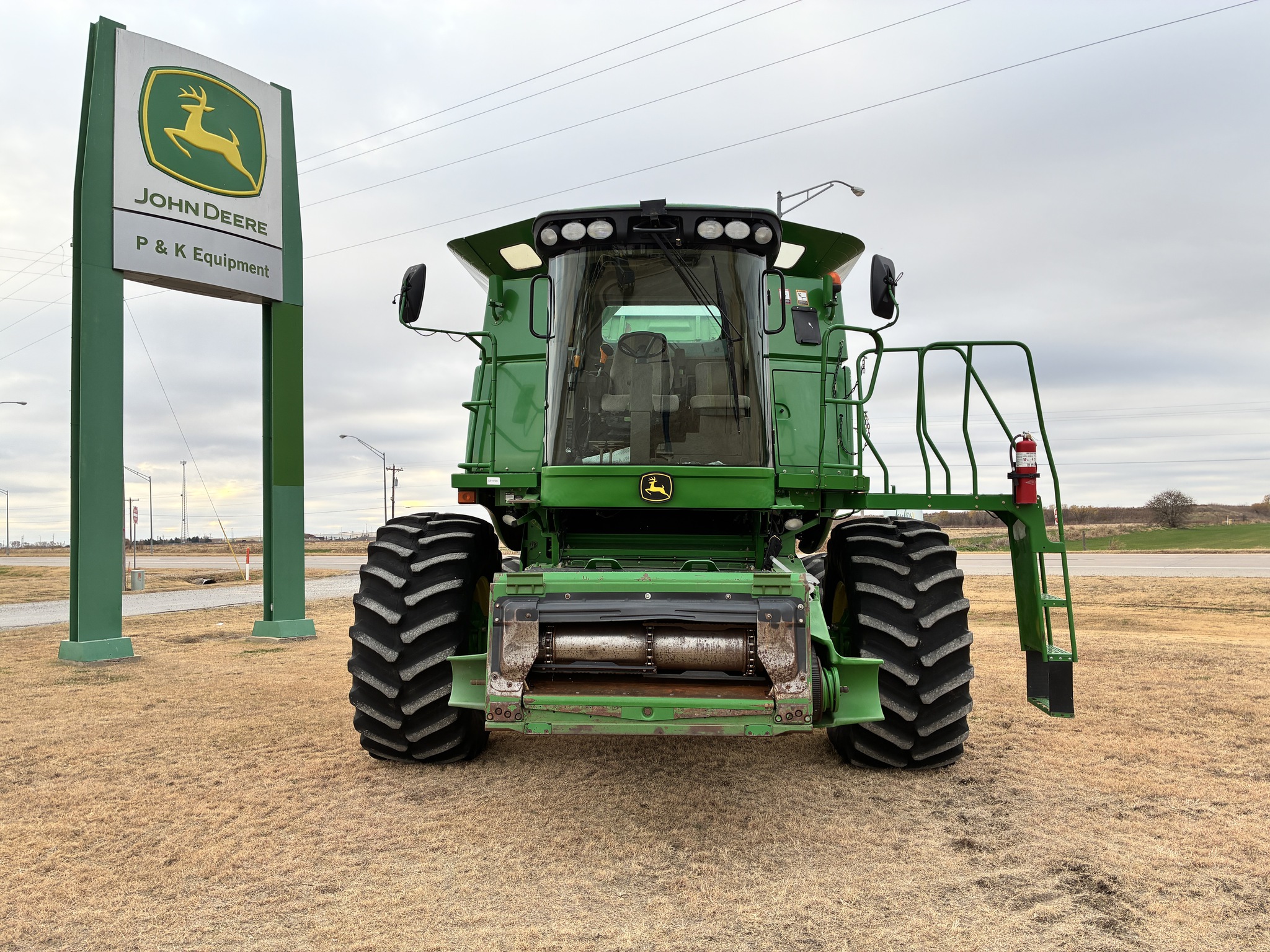 2011 John Deere 9770 STS Image 2