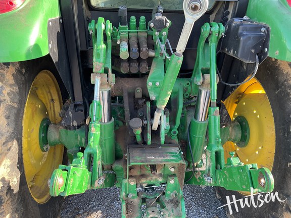 Photo of 2022 John Deere 5090M