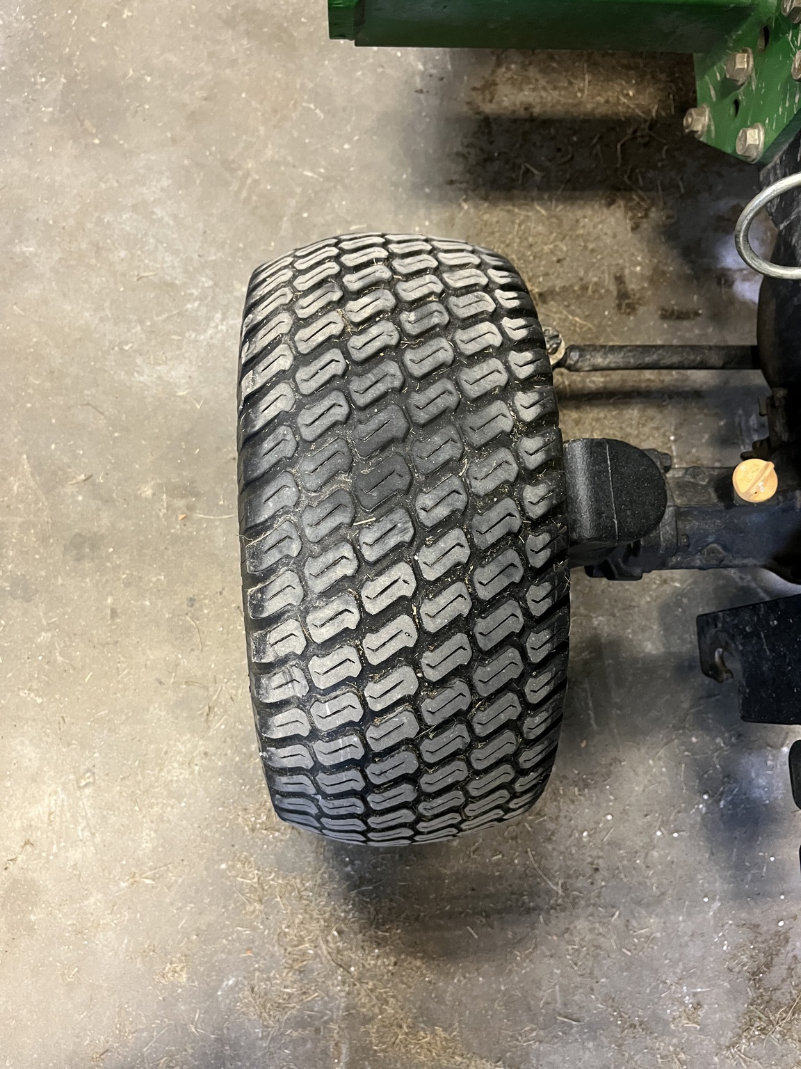 2006 John Deere 2305 Image 7