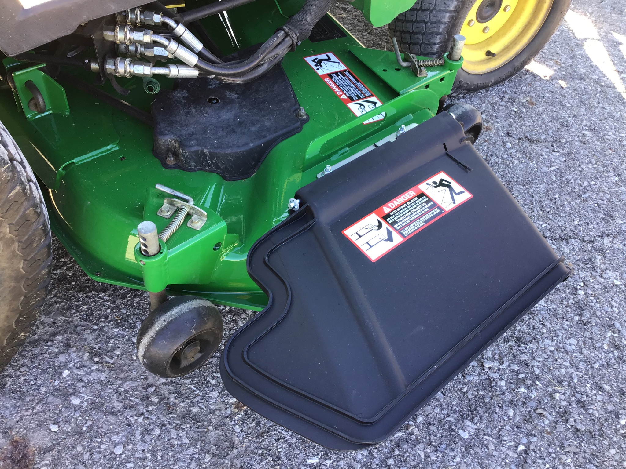 2006 John Deere 2305 Image 31