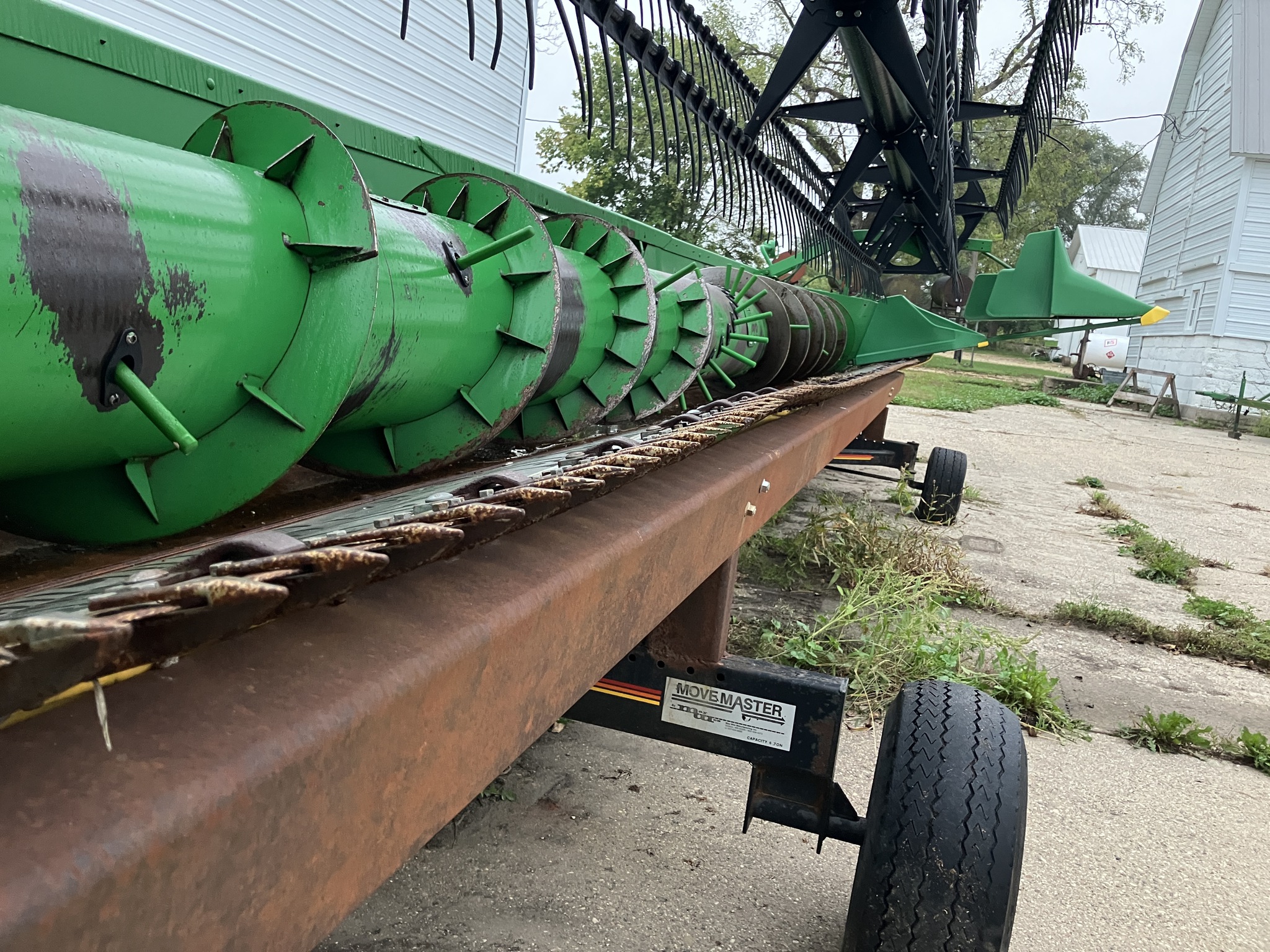 1998 John Deere 930 Image 11