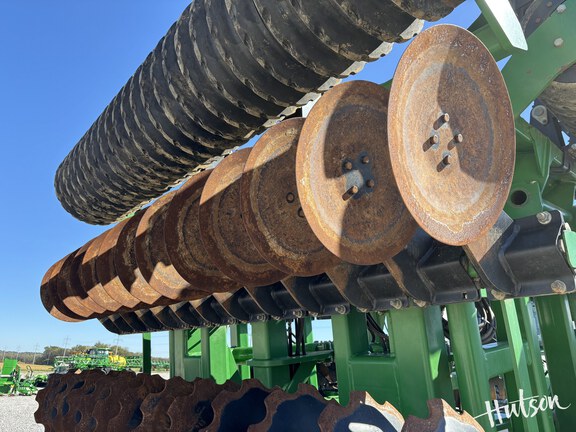 Photo of 2023 John Deere 2680H