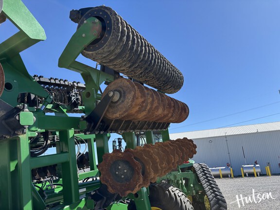 Photo of 2023 John Deere 2680H