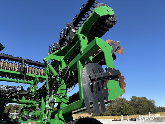 Photo of 2023 John Deere 2680H
