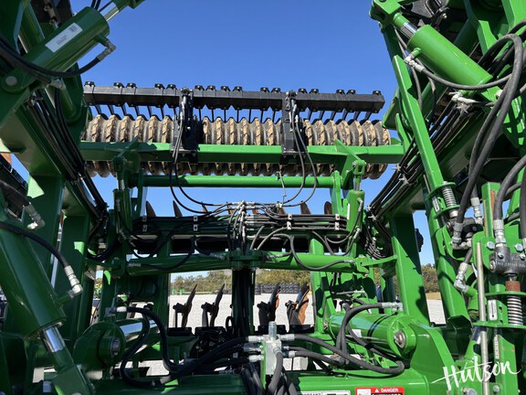 Photo of 2023 John Deere 2680H