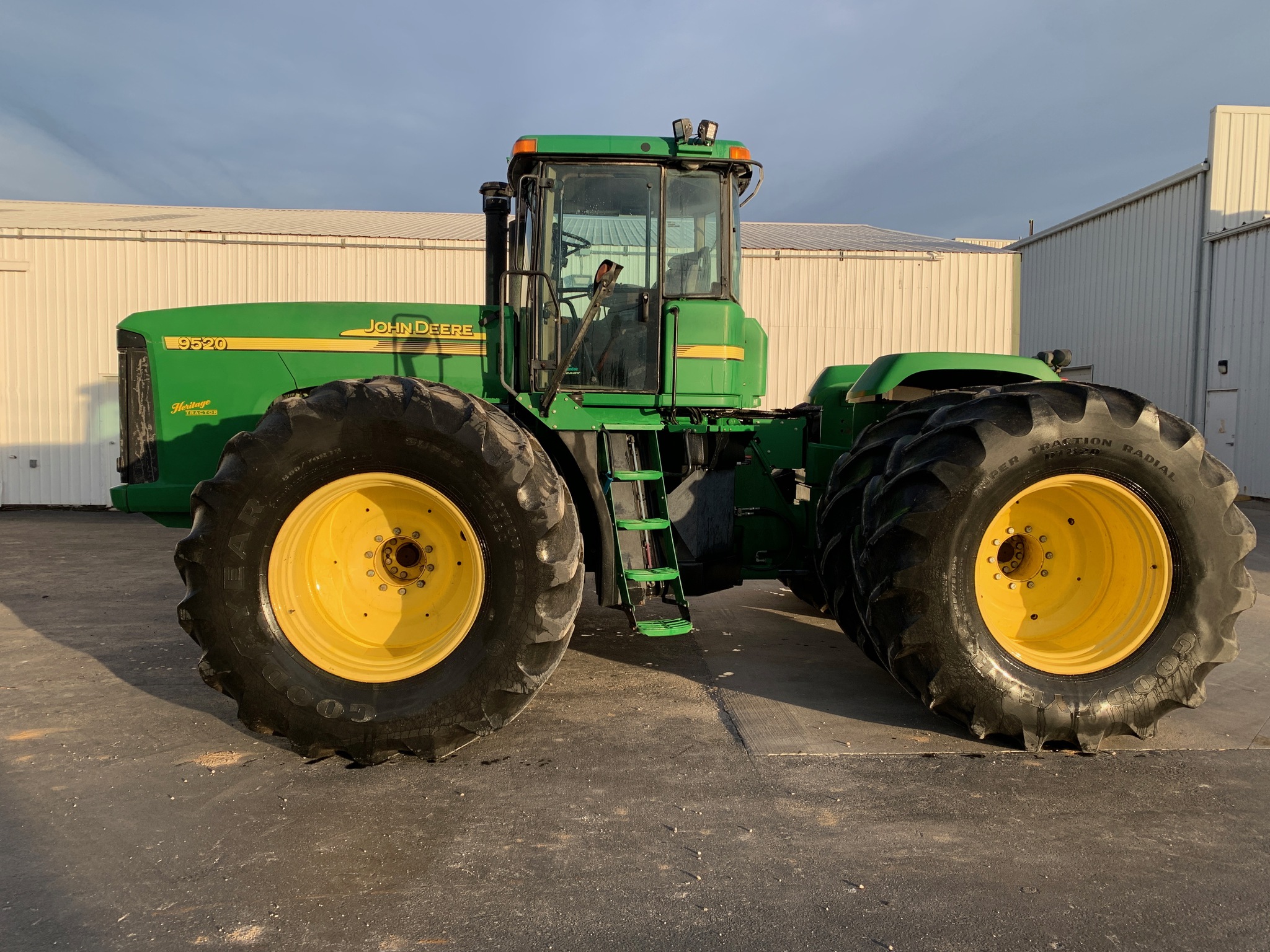  2004 John Deere 9520 at Heritage Tractor in Lamar, MO