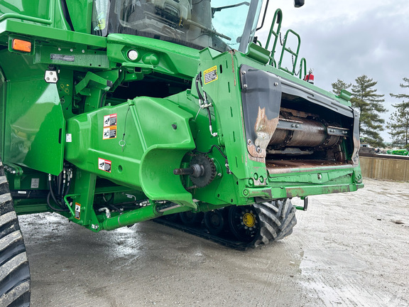 2024 John-Deere S790