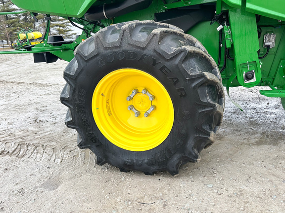 2024 John-Deere S790