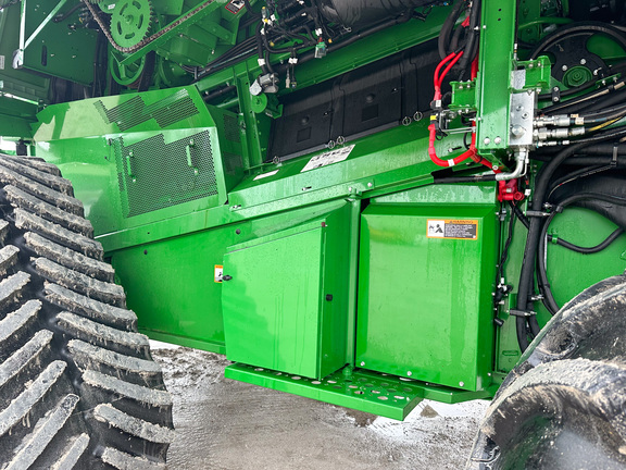 2024 John-Deere S790