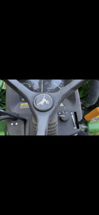 Photo of 2000 John Deere 4300