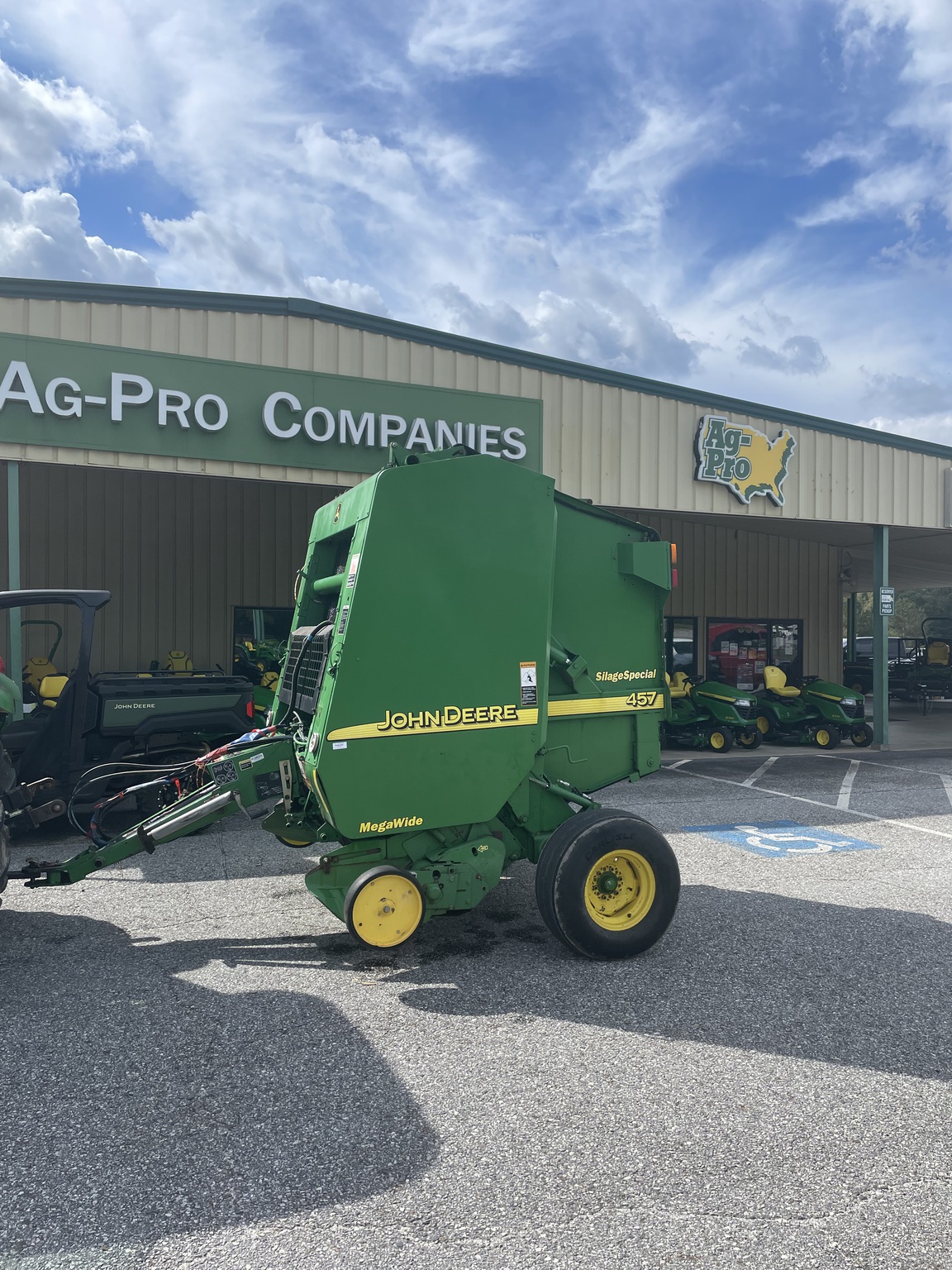 2003 John Deere 457 Silage Special Image 4