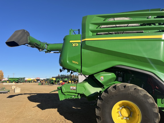 Used 2025 John Deere X9 1100 Combines at Horizon Ag & Turf in Edmonton West, AB - Photo16