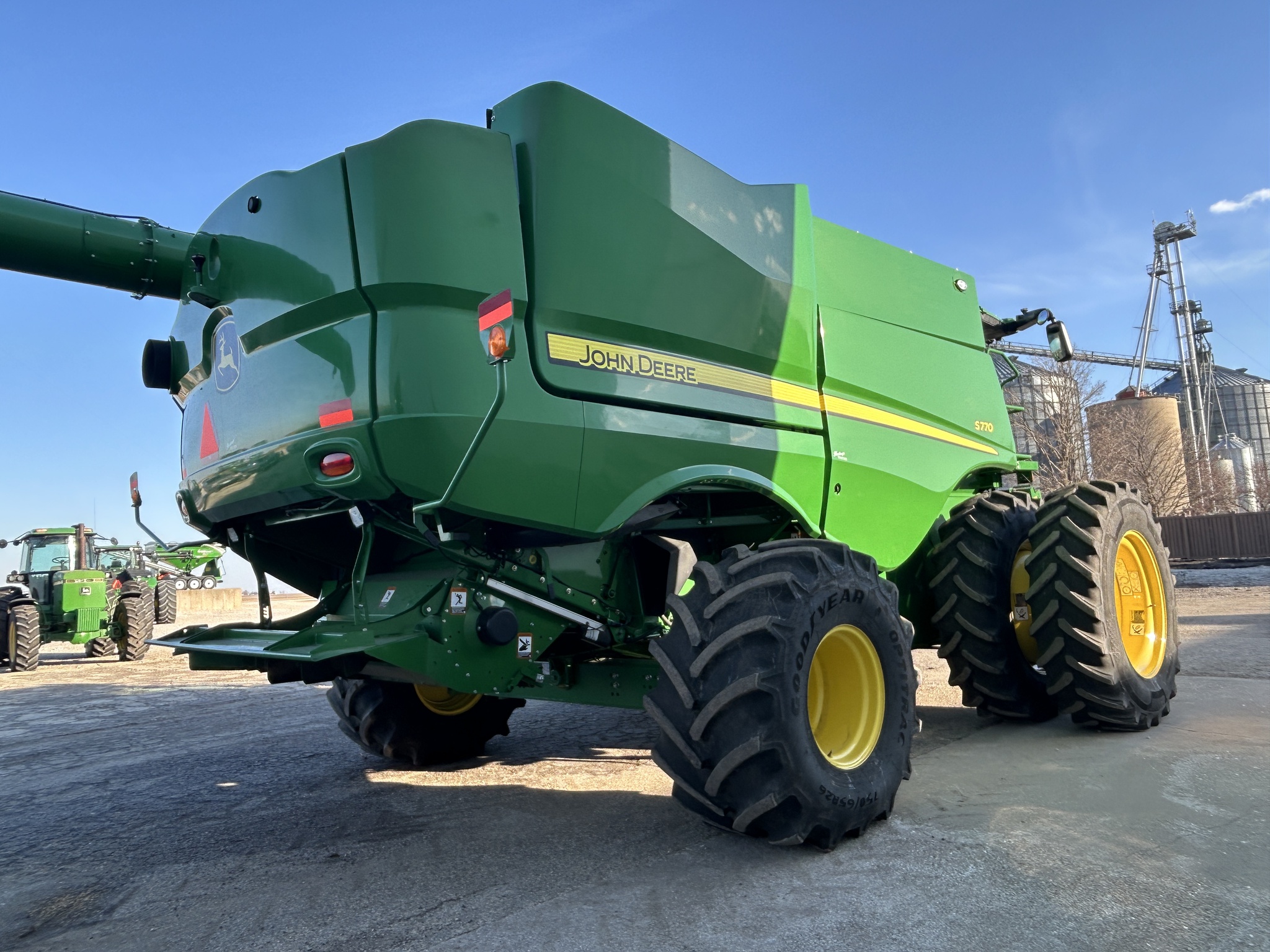  2023 John Deere S770 at Heritage Tractor in Roanoke, IL