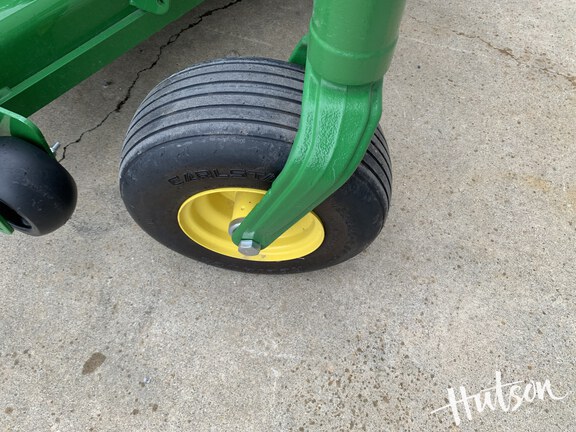 Photo of 2024 John Deere Z960M