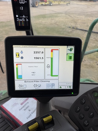 Used 2015 John Deere S680 Combines at Horizon Ag & Turf in Vermilion, AB - Photo6