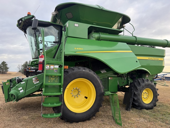 Used 2015 John Deere S680 Combines at Horizon Ag & Turf in Vermilion, AB - Photo19