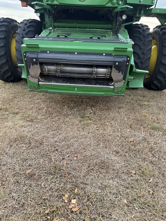 Used 2015 John Deere S680 Combines at Horizon Ag & Turf in Vermilion, AB - Photo21