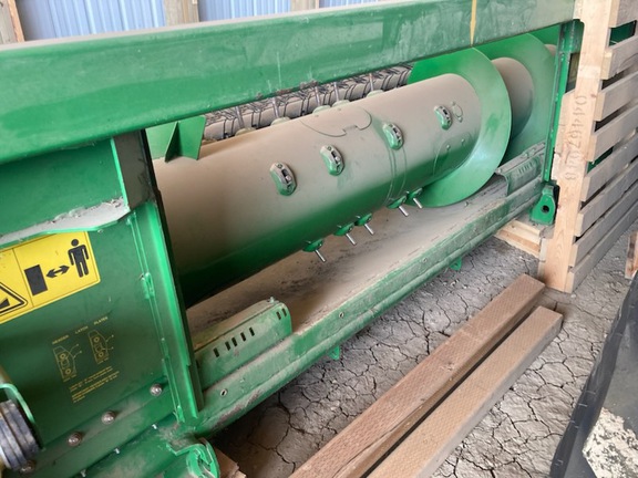 Used 2015 John Deere S680 Combines at Horizon Ag & Turf in Vermilion, AB - Photo24