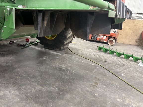 2024 John Deere S790 - Photo8