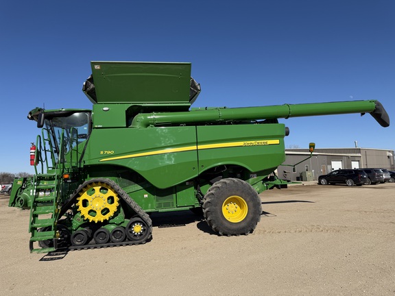 2024 John Deere S790 - Photo6