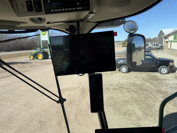 2024 John Deere S790 - Photo45