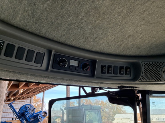 2023 New Holland Speedrower 260 Plus (21st thumbnail)