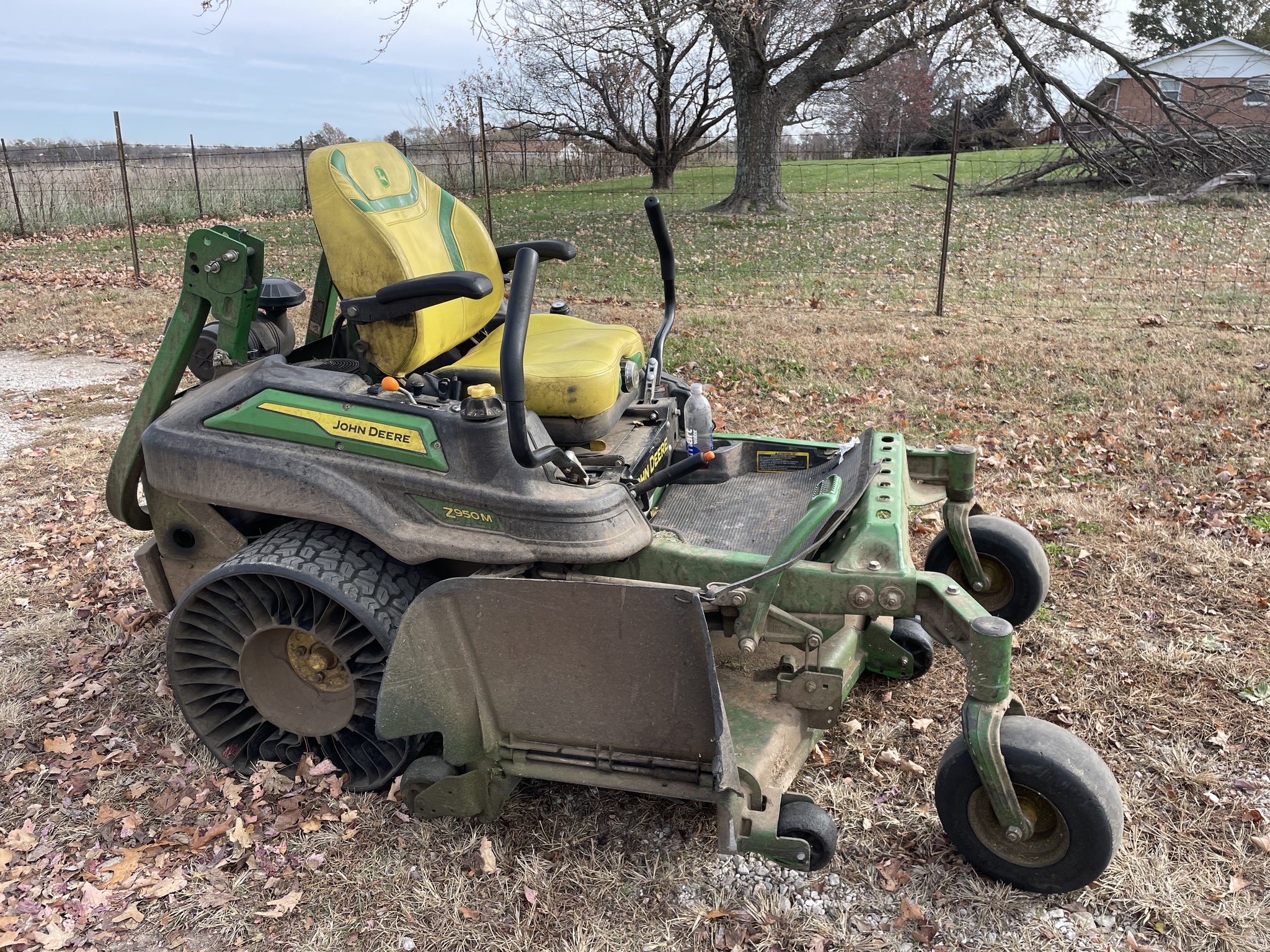  2023 John Deere Z950M at Heritage Tractor in Rogersville, MO