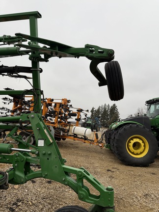 2016 John Deere 2410 - Photo10